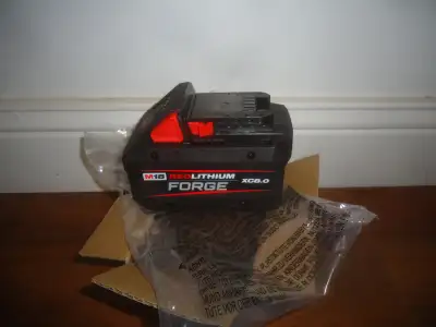Milwaukee Forge 8 Amp Battery, View more