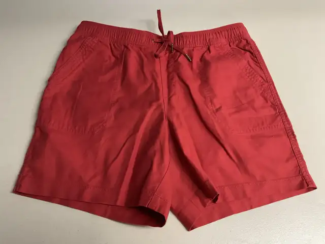 short pour femme in Women's - Bottoms in Trois-Rivières - Image 2
