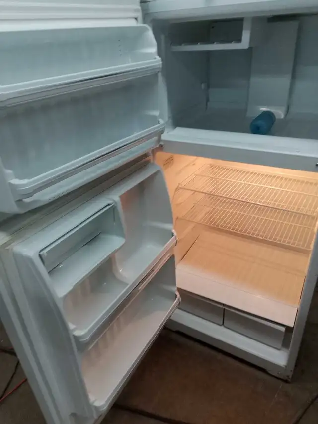 cheap fridges $120 each  in Refrigerators in Kitchener / Waterloo - Image 7