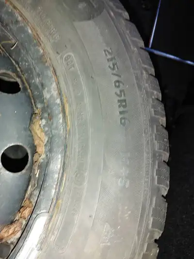 Four Badly Used tires on 16 inch steel rims 215/65R16 Four Badly Used tires on 16 inch steel rims 5...