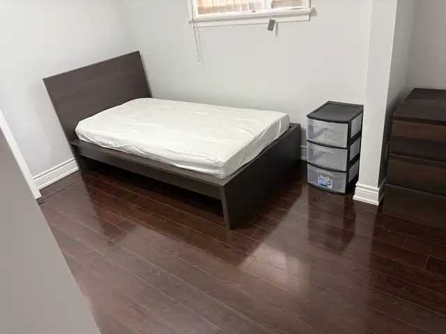 Bed Room Scarborough (Furnished)