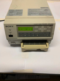 SONY COLOR VIDEO PRINTER UP-21MD