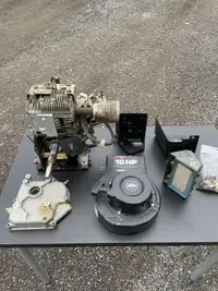 Briggs & Stratton 10HP Horizontal Shaft Gas Engine