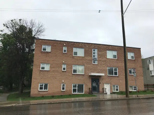 1 bedroom suite Marion St. St. Boniface