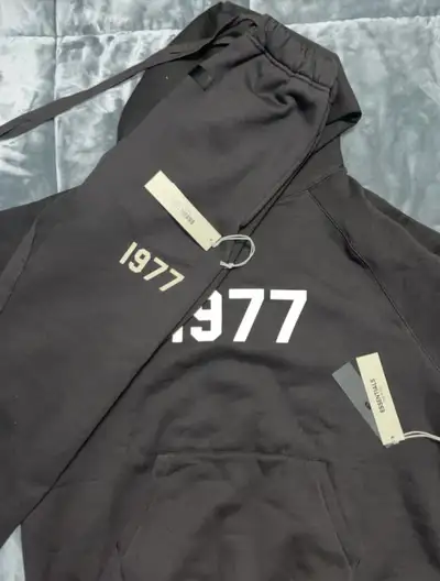 Essientials Tracksuit 1977, View more