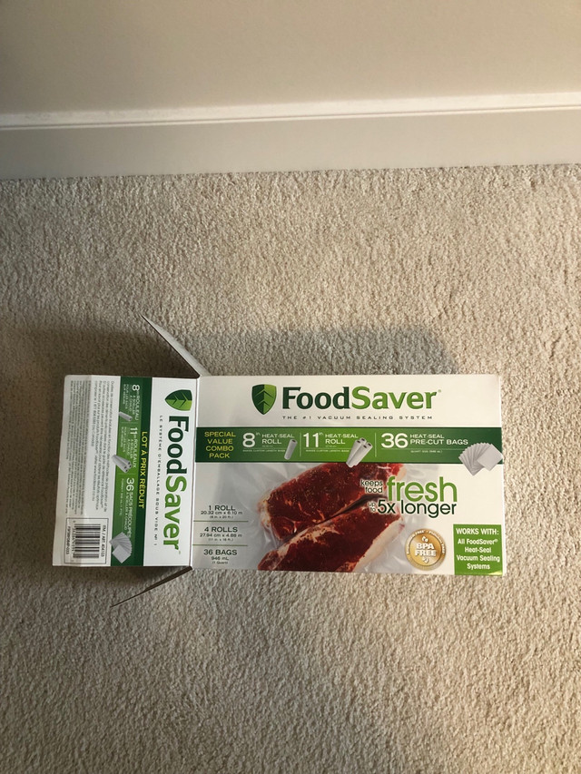 FoodSaver Vacuum Sealer Machine V2490 with starter kit in Other in Burnaby/New Westminster - Image 4