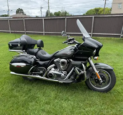 This touring bike shows pride in ownership. It’s a beauty that’s been very well cared for by one own...
