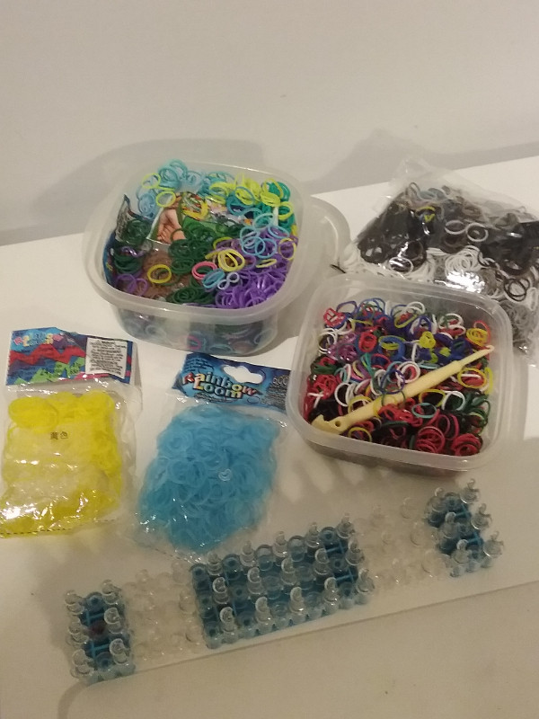 Rainbow Loom Making Kit Crafts in Hobbies & Crafts in Mission
