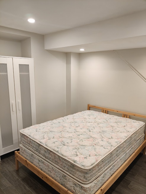 Furnished Legal Basement, 1 Bed, Utilities Incl. 3