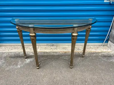 Price is firm. Its in like new condition. Clean and well kept. Comes from a smoke free home. Heavy m...