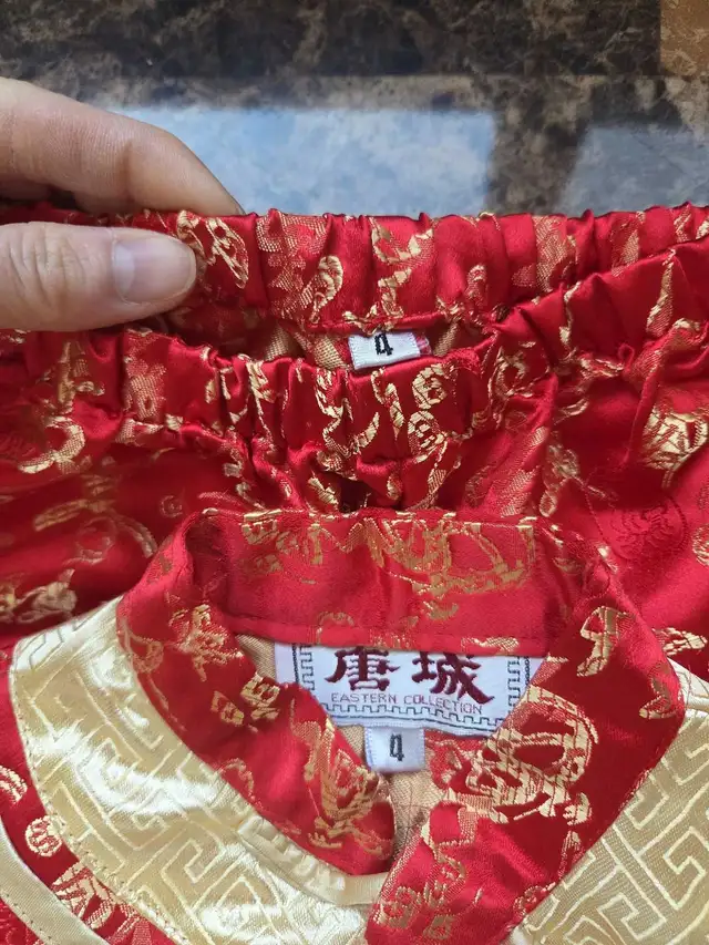New Chinese Boys Tang Suit Set For Traditional Luna New Yea in Clothing - 4T in Edmonton - Image 6