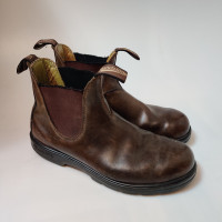 Blundstone 550 Boot Brown ⎮ Mens 8 US /    Wmns  10 US