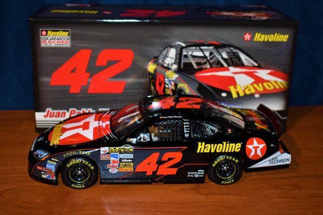 Ganassi / Spire Motorsports 1/24 Scale NASCAR Diecasts in Arts & Collectibles in Bedford - Image 3