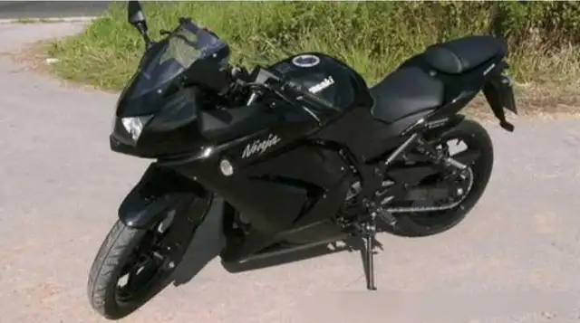 Motorcycle Riding Lessons505373139079024640