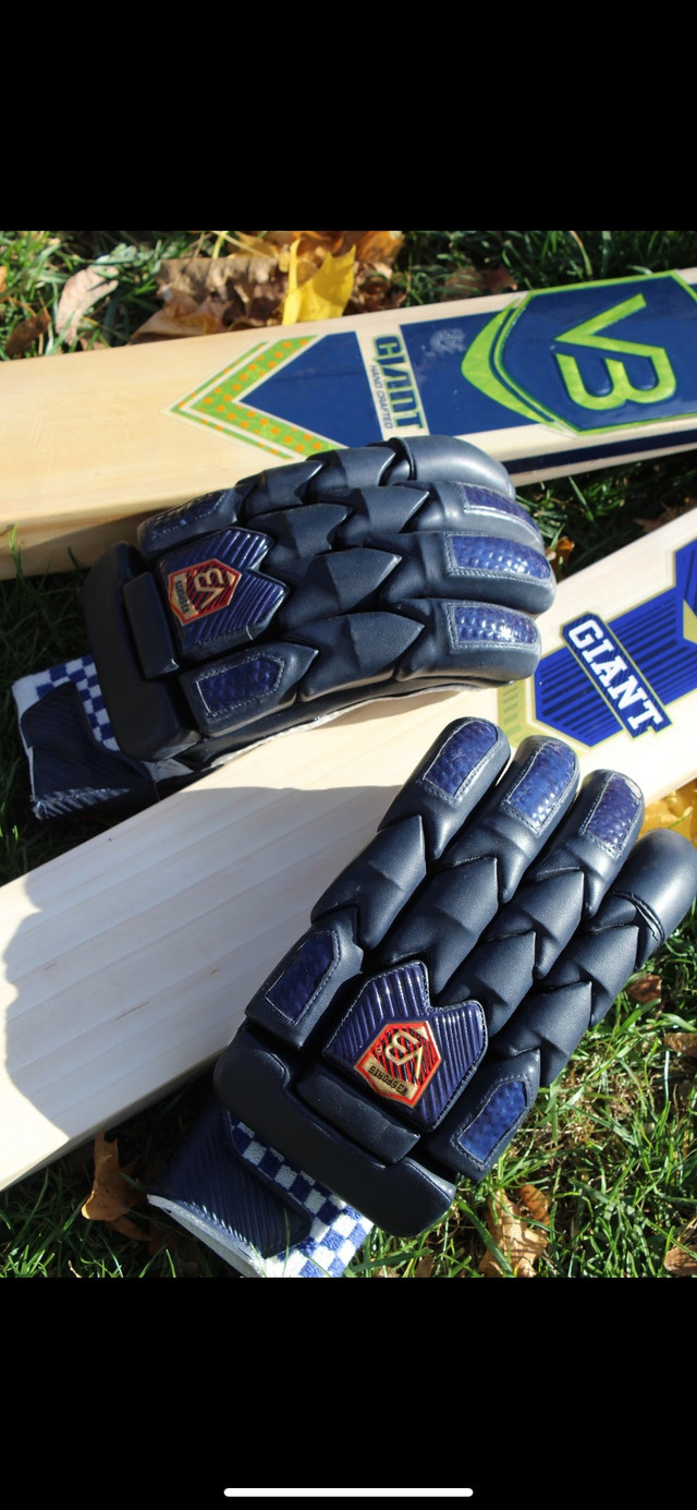Cricket Equipments  in Other in Mississauga / Peel Region - Image 3