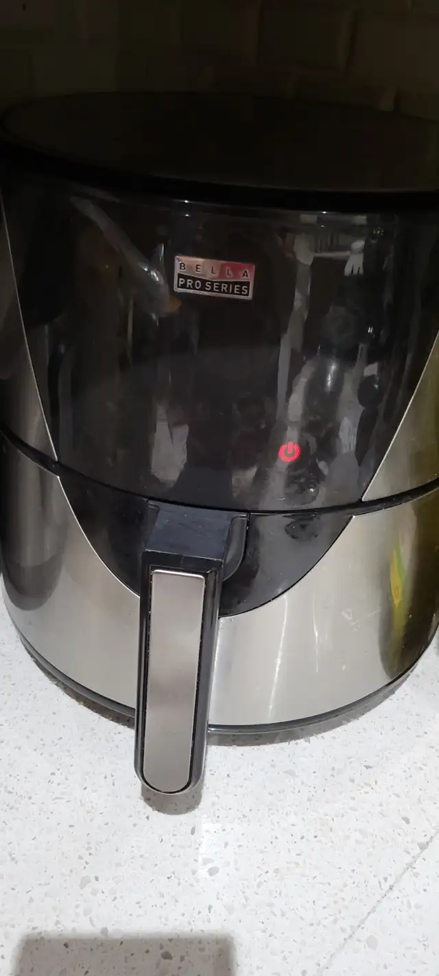 Bella Pro Series 8qt Touchscreen Digital Air Fryer, Stainless St in Toasters & Toaster Ovens in Mississauga / Peel Region - Image 6