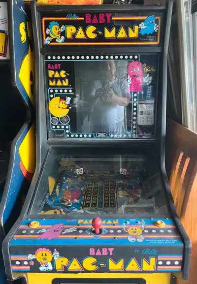 BALLY BABY PACMAN ARCADE pinball  NEEDS REPAIR FULL SIZE 1982, View more