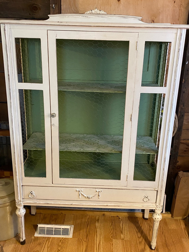 Hutch Cabinet in Hutches & Display Cabinets in Renfrew