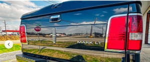 2007 Lincoln Mark LT LONG BASE/ BAKFLIPTRUNK