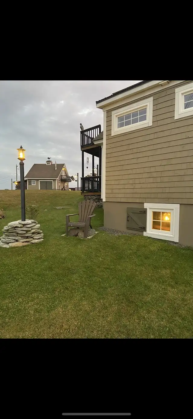 OCEANFRONT HOUSE & COTTAGE FOR SALE in Houses for Sale in New Glasgow - Image 25