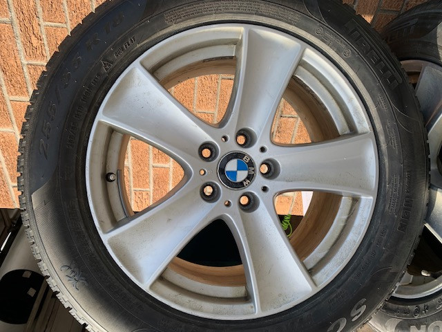 OE BMW X5 18" Rims with 255/55R18 Pirelli Winter Tires in Tires & Rims in City of Toronto - Image 2