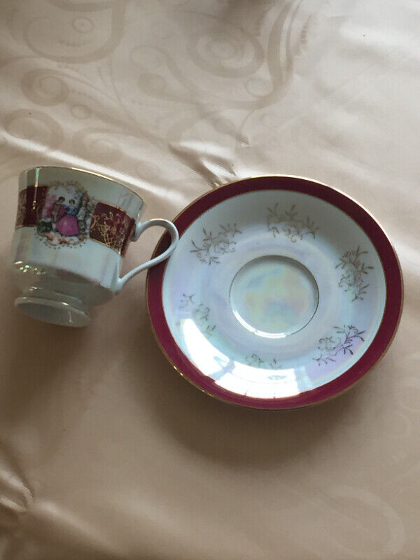 Vintage Cup and Saucer in Arts & Collectibles in Yarmouth