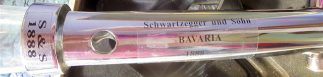 ►'Schwartzegger und Sohn' 5lb Chrome Wine Bar Corker◄ in Hobbies & Crafts in Lethbridge - Image 4