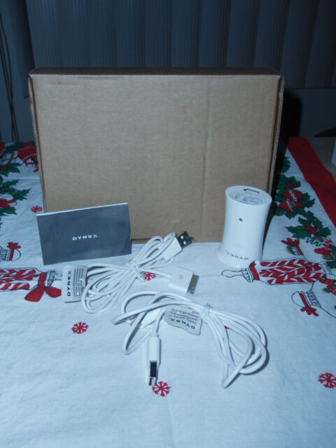 FIRST $5.00 EACH ~ Dynex iPod A/C Wall Charger/Total 55 Chargers in iPod & MP3 Accessories in St. Catharines - Image 2