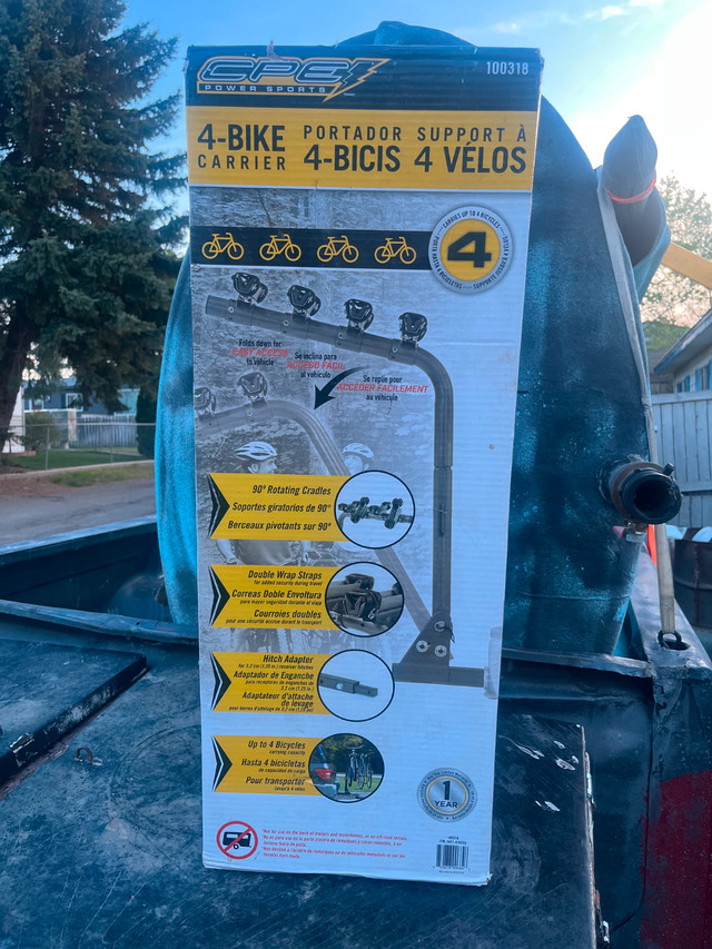REDUCED— BICYCLE CARRYer.  THINGY.  4–Bike HAULER in Mountain in Medicine Hat