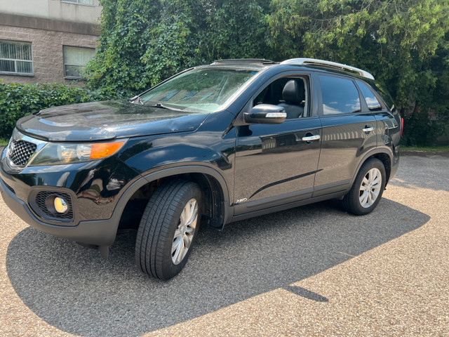 Kia Sorento in Cars & Trucks in Kitchener / Waterloo - Image 2
