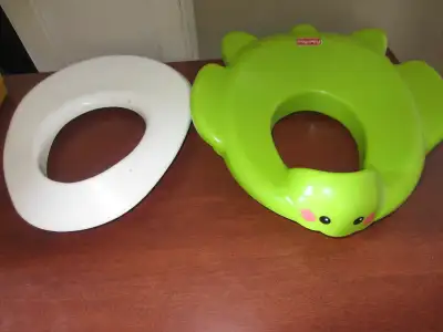 2 toilet / potty training seats, View more