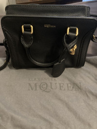 Alexander McQueen Black Mini Skull Padlock Zip Around Bag