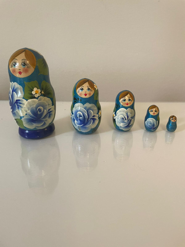 Russian Nesting Dolls in Arts & Collectibles in City of Toronto - Image 4