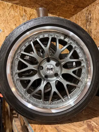 1994-04 MUSTANG SVE SERIES 3 WHEEL - 18X9 GUN METAL with Michelin Pilot sport tires. Tires are 245 4...