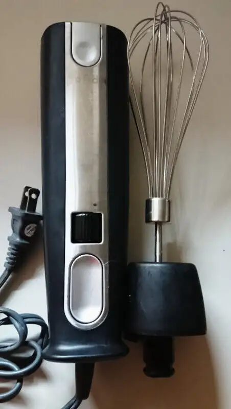 KRUPS Immersion Blender with Whisk Attachment in Processors, Blenders & Juicers in Oshawa / Durham Region - Image 3