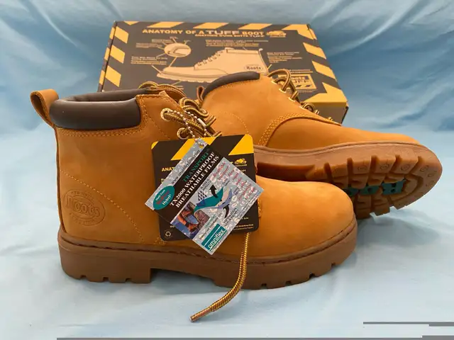 Roots TUFF leather boot  - size 5.5M/7.5W (brand new) in Women's - Shoes in Markham / York Region - Image 9