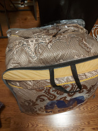 Bed in a Bag Set (Comforter Set)