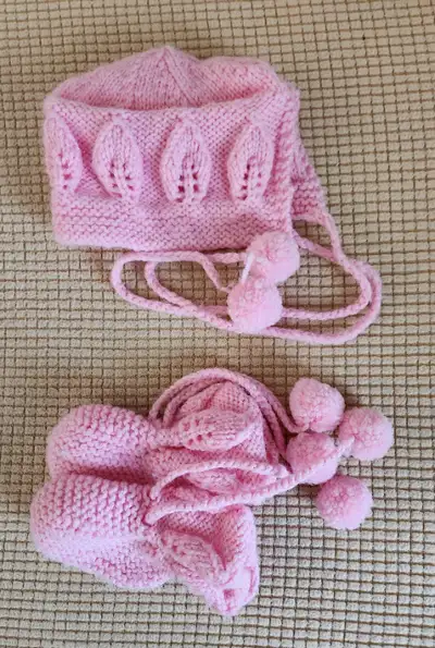 Handmade Newborn Pink Hat & Booties Brand New, View more