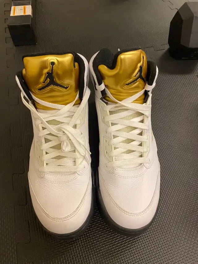 Jordan 5 Retro ‘Olympic’ size 13 in Men's Shoes in City of Montréal - Image 3