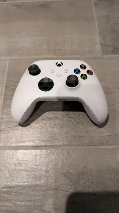 Manette Xbox Series X, View more