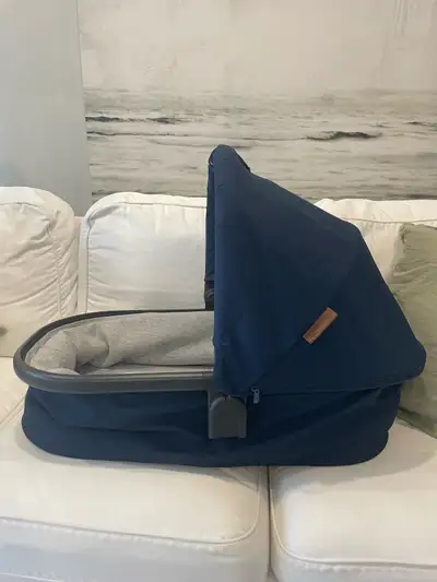 Uppababy bassinet V2 2024, View more