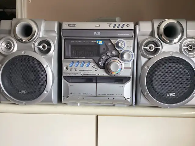 For Sale: JVC Stereo