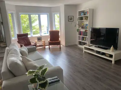 Cozy Two Bedroom Apartment for Sublet