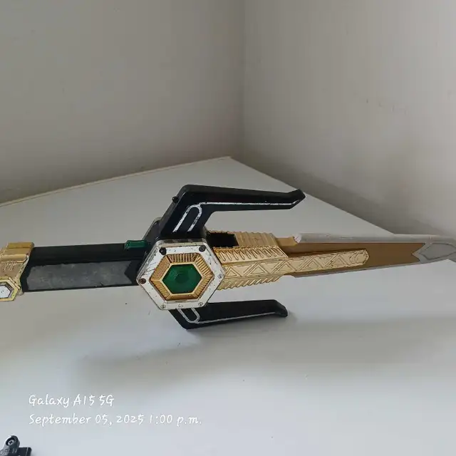 Magna Defender Sword from Power Rangers Lost Galaxy.63654759961089124