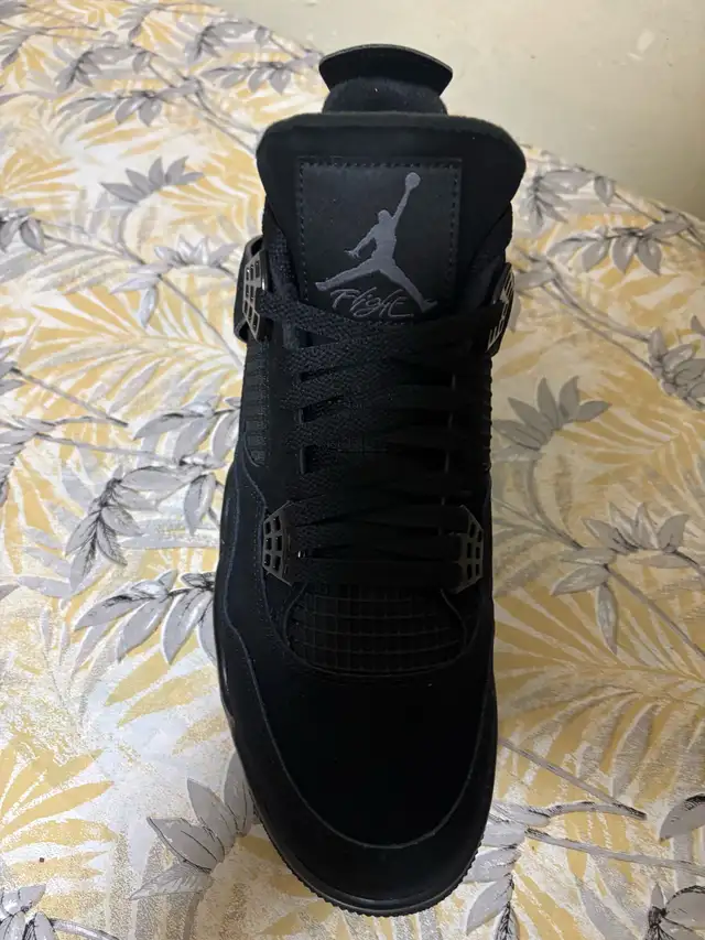 Air Jordan 4 Retro in Men's Shoes in City of Toronto - Image 3