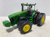 1/32 JOHN DEERE 8430 Prestige Farm Toy Tractor