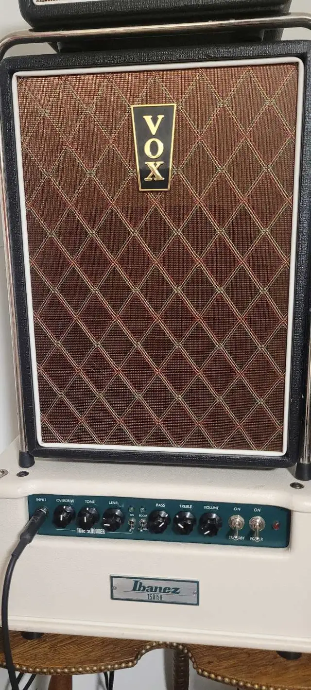 vox mini superbeetle in Amps & Pedals in City of Toronto - Image 4