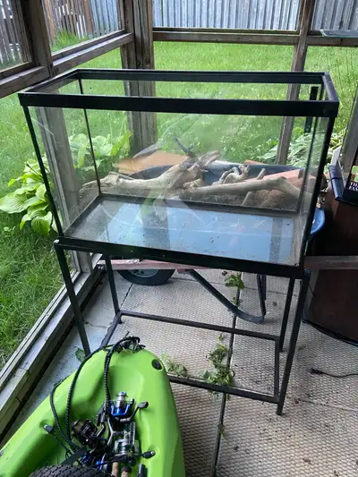 30 Gallon Aquarium Metal Stand Included $100 or best offer 289-489-6499