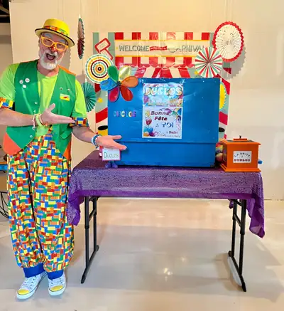 clown magicien pour fête d'enfants, View more