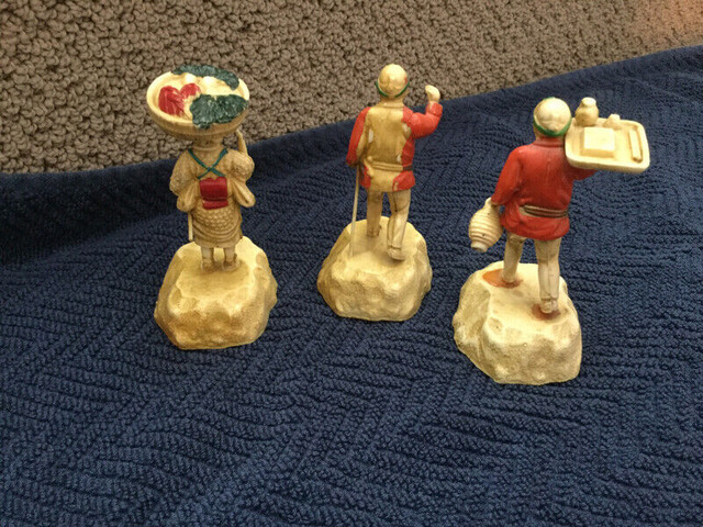 VIntage** 3  ASIAN FIGURINES * Detailed * Bakelite/Celluloid? in Arts & Collectibles in Edmonton - Image 2